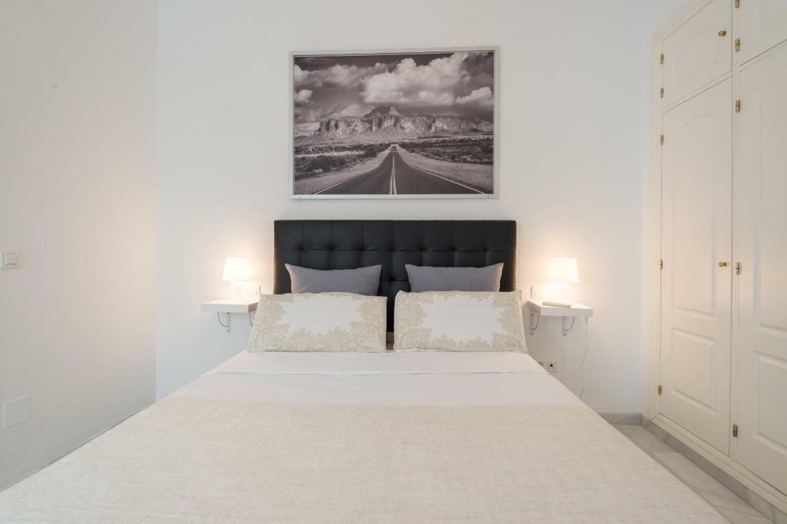 Ml1C-Prime Location Marble Apartment With Patios Malaga Bagian luar foto